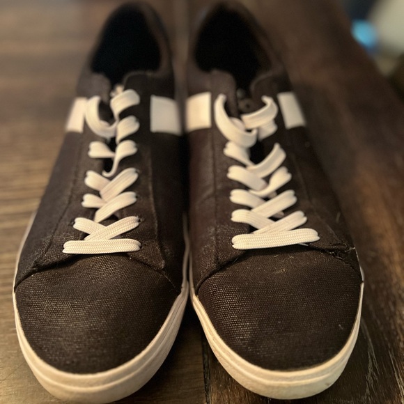 Vintage Pony Classic Low Sneakers size 9.5 - Picture 3 of 6